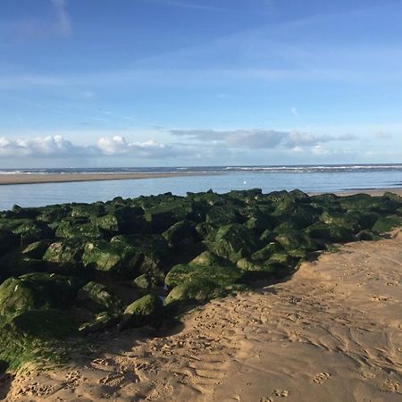 Zoute Zeelucht Acomodação com café da manhã Katwijk aan Zee Exterior foto